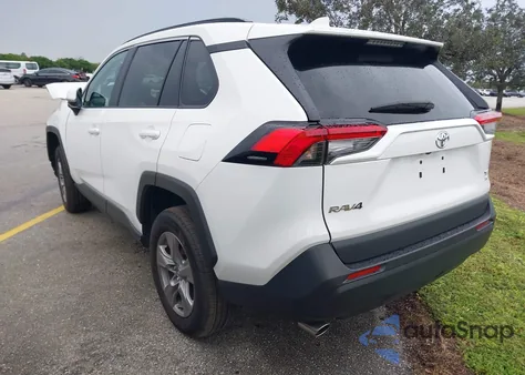 2024 Toyota Rav4 Xle from USA, damaged, VIN 2T3P1RFV1RW449523